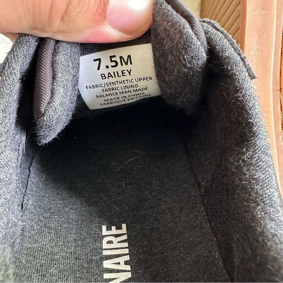 Cushionaire Women’s Bailey Sneaker Black White Size 7.5 - Picture 10 of 11